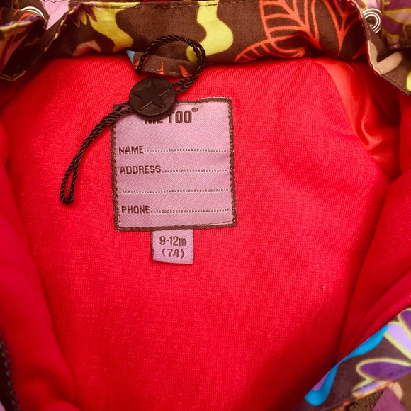 Cute lil girls coat 6-9 months - Picture 3 of 3